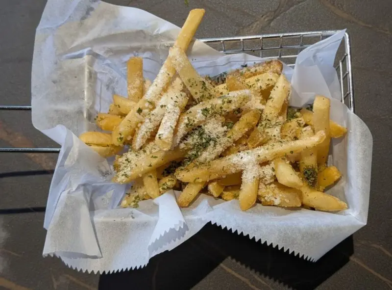 TRUFFLE FRIES